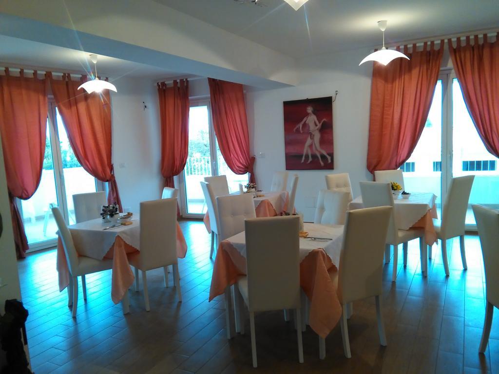 Hotel Residence Thalassa Reggio Calabria Exterior foto